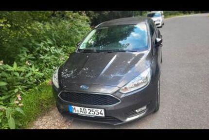 Ford Focus 109.000 km 9.900 € München 81735