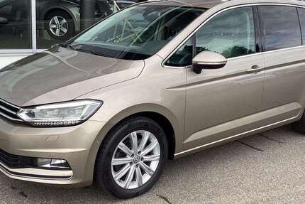 VW Touran 125.000 km 17.990 € Aulendorf 88326