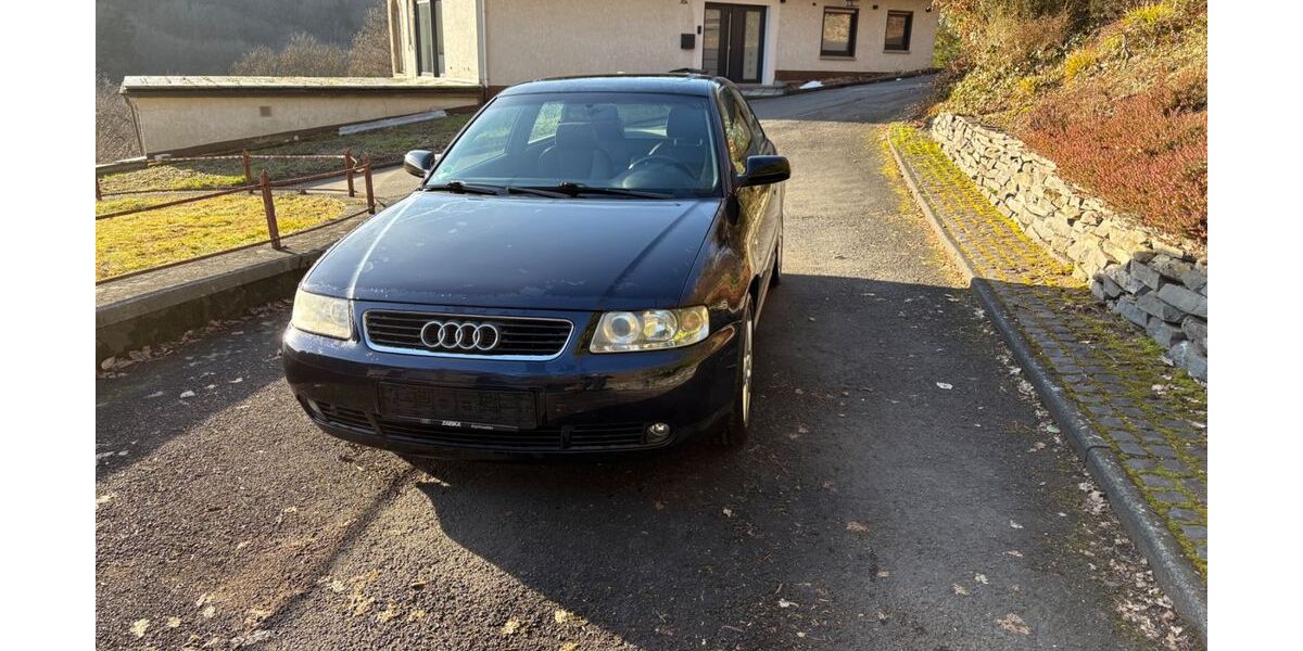 Audi A3 136.000 km 5.499 &euro; Unnau 57648