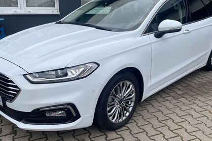 Ford Mondeo 28.998 km 24.599 &euro; Leuna 06237