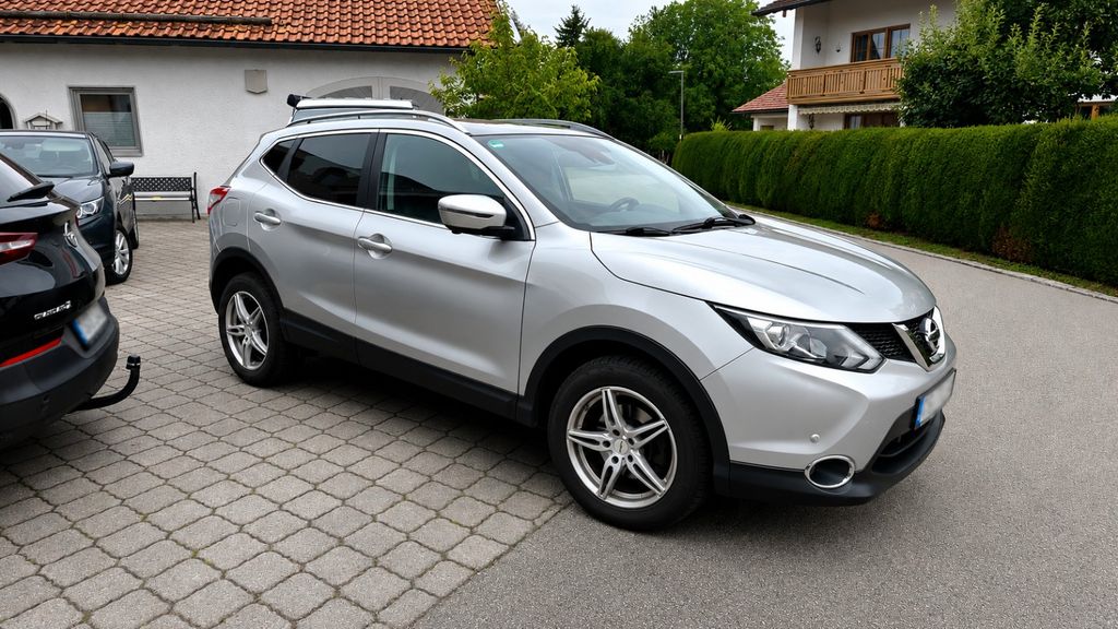 Nissan Qashqai 138.800 km 11.999 &euro; Kienberg 83361