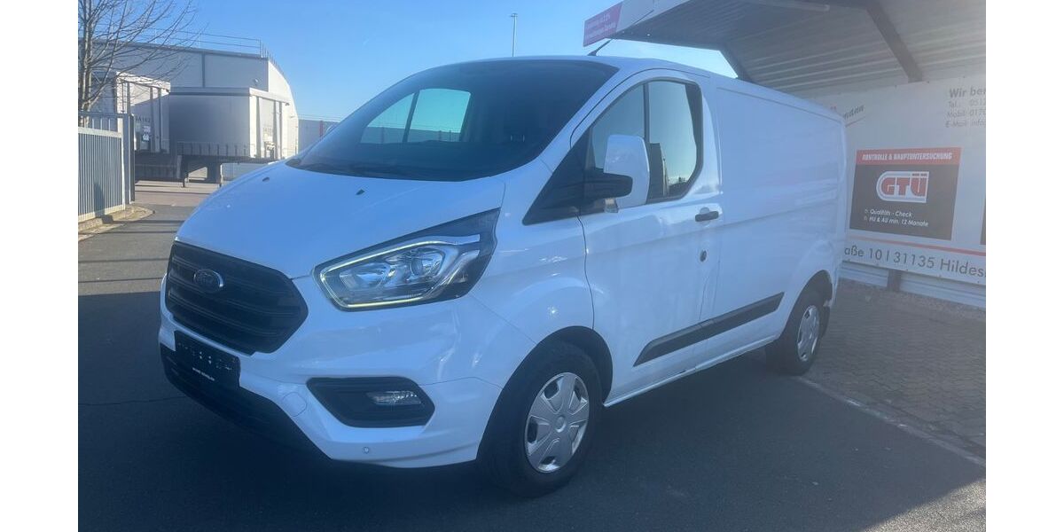 Ford Transit Custom 122.303 km 12.900 &euro; Hildesheim 31135