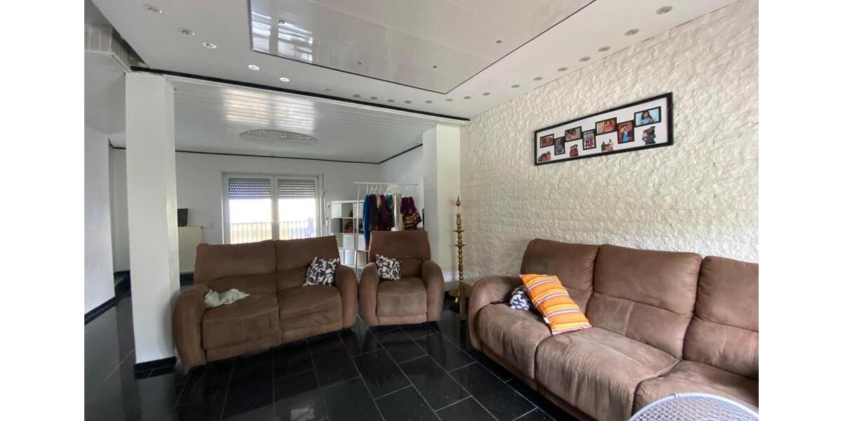 Etagenwohnung Insheim - 3 Zimmer, 120 m&sup2;, 1.150&euro; | Angebot:25300307