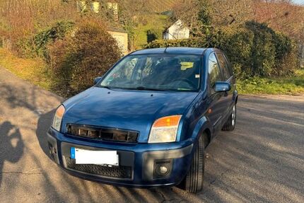 Ford Fusion 222.711 km 750 &euro; Stuttgart 70178