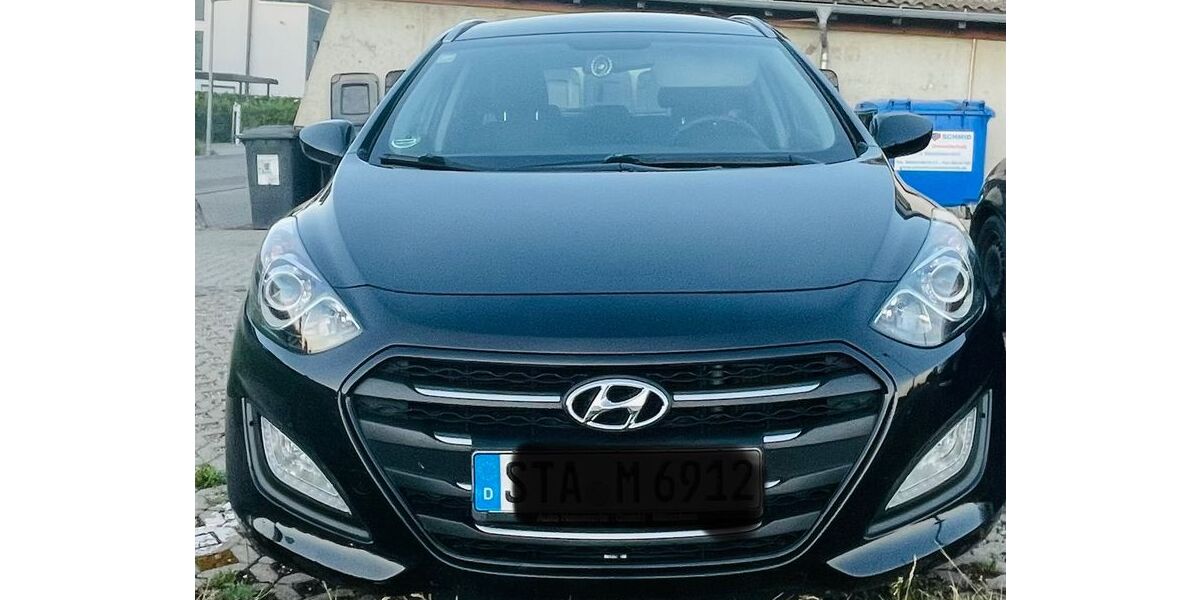Hyundai i30 200.000 km 4.700 &euro; München 80636