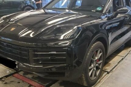 Porsche Cayenne 17.000 km 109.900 € Ulm 89075