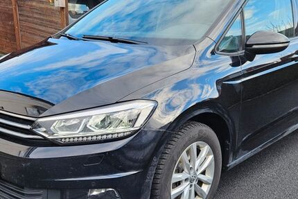 VW Touran 98.800 km 21.490 &euro; Elz 65604
