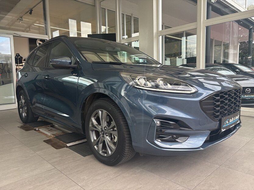 Ford Kuga 34.300 km 24.950 € Hamburg 22761