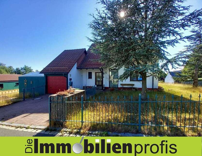 Haus zum Mieten in Selbitz 1.162 € 160 m²