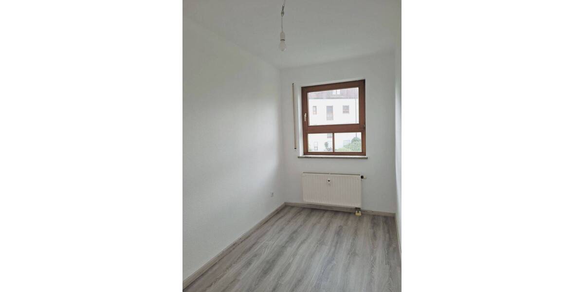 Etagenwohnung Waldheim Schönberg - 2 Zimmer, 34.500&euro; | Angebot:25688915