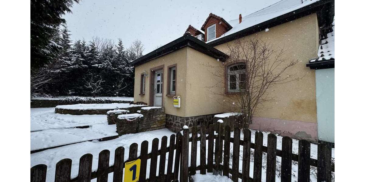 Einfamilienhaus Querfurt - 4 Zimmer, 101 m&sup2;, 99.000&euro; | Angebot:26431028