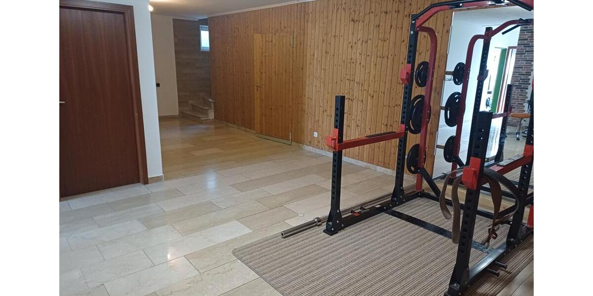 Doppelhaushälfte Schnaittach - 8 Zimmer, 270 m&sup2;, 593.000&euro; | Angebot:27137856