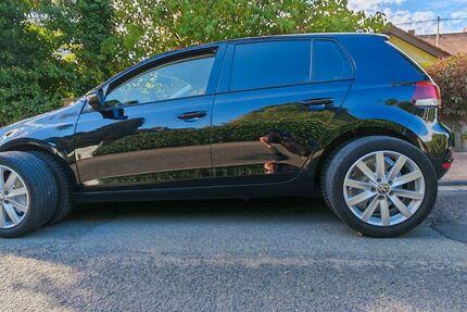 VW Golf 273.579 km 3.900 &euro; Kelkheim 65779
