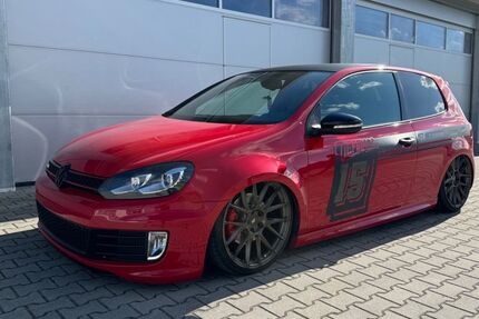 VW Golf 104.481 km 22.300 &euro; Stulln 92551