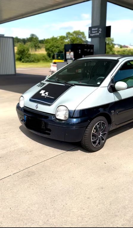 Renault Twingo 150.000 km 2.000 € Hüttlingen 73460