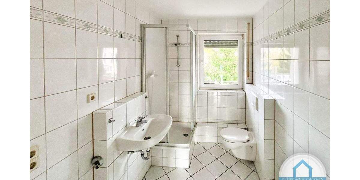 Etagenwohnung Zwickau Marienthal - 2 Zimmer, 60 m&sup2;, 330&euro; | Angebot:26026634