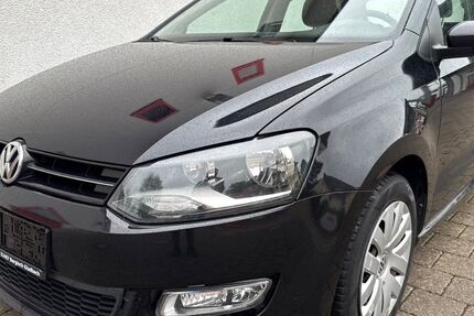 VW Polo 299.999 km 2.990 &euro; Bergisch Gladbach 51467