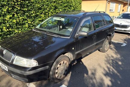 Skoda Octavia 278.178 km 999 &euro; Taucha 04425
