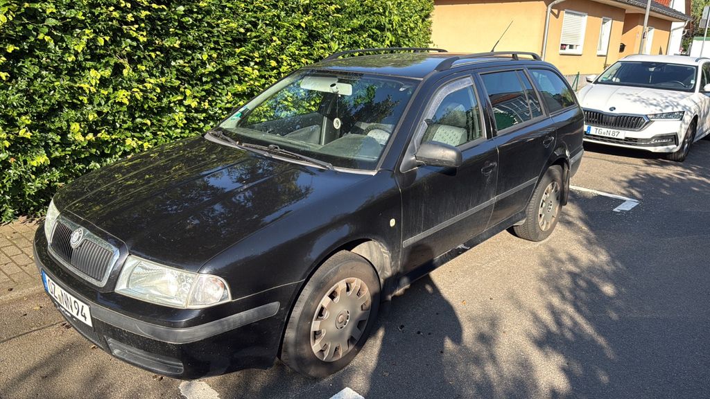 Skoda Octavia 278.178 km 999 &euro; Taucha 04425