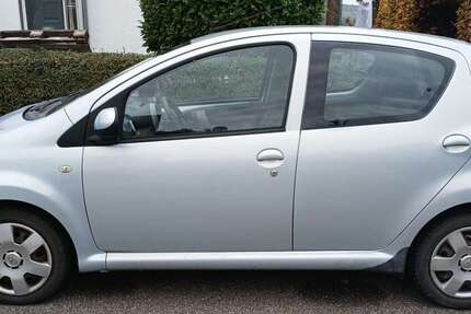 Toyota Aygo 262.200 km 999 € Sinsheim 74889