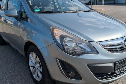 Opel Corsa 83.000 km 6.000 &euro; Sulzbach an der Murr 71560