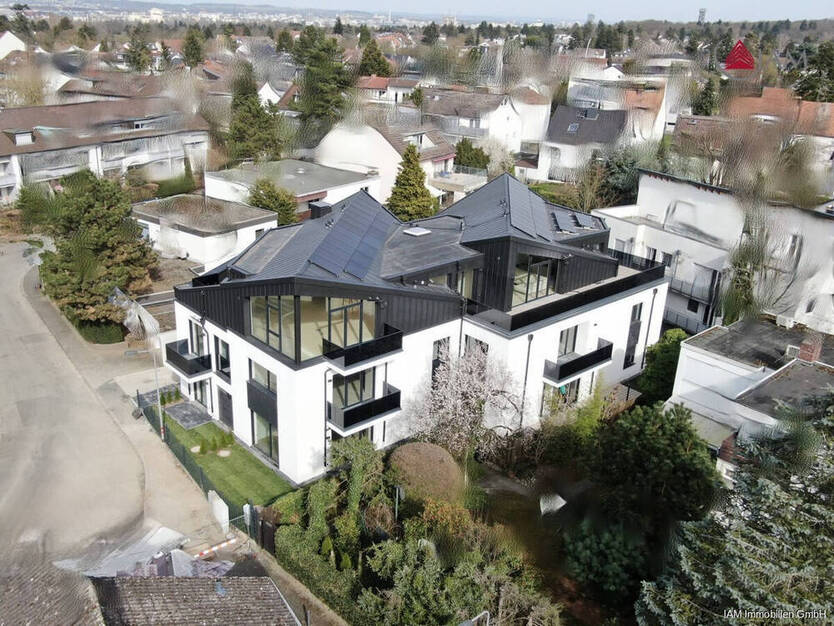 Luxuriöses Neubau-Refugium in Sachsenhausen - Exklusives Wohnen mit Tiefgarage & E-Ladestation