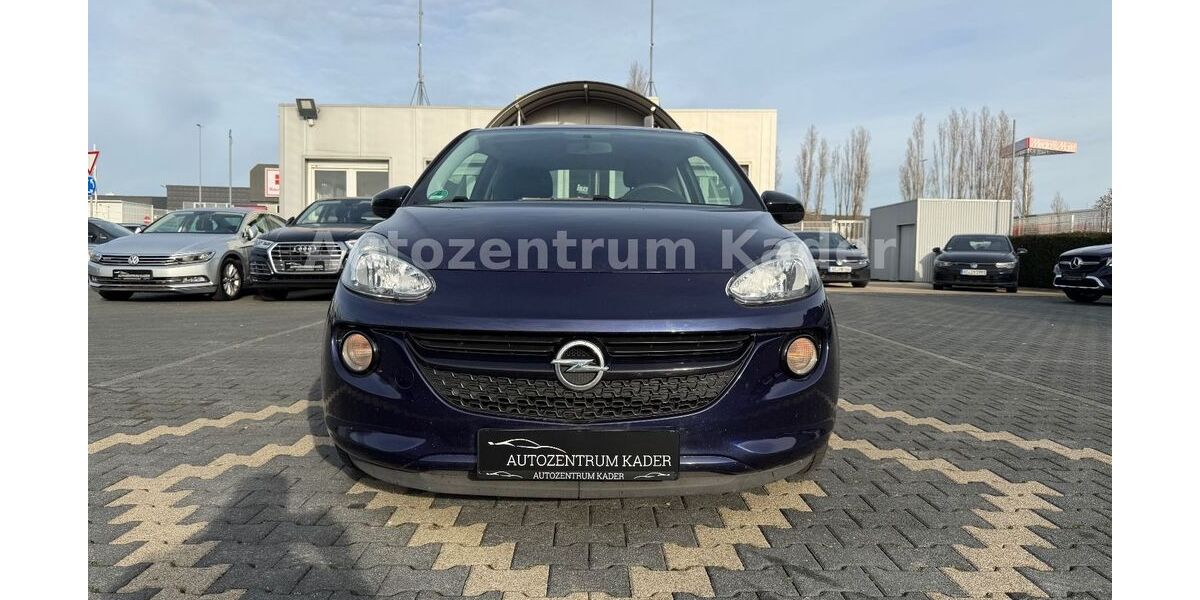 Opel Adam 86.000 km 8.900 &euro; Eschweiler 52249