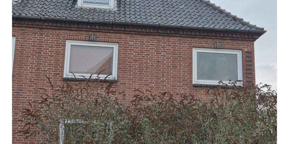 *** offene Besichtigung**** am 31.01.2026 von 12.00 Uhr bis 14.30 Uhr Hinrich-Fehrs-Str. 49 Husum 5 zimmer