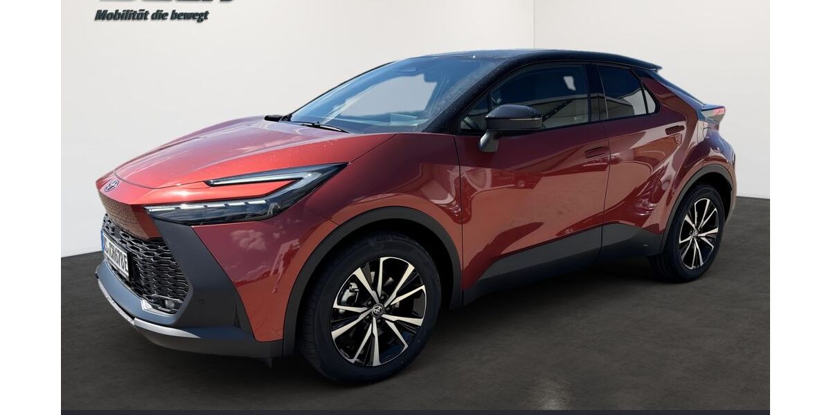 Toyota C-HR 8.000 km 32.590 &euro; Villingen-Schwenningen 78048