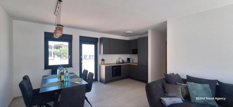 Ferienimmobilie Köln Rodenkirchen - 150&euro; | Angebot:26167957