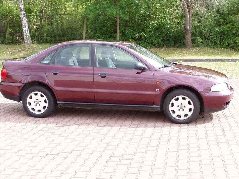 Audi A4 123.650 km 3.500 € Halle 06120