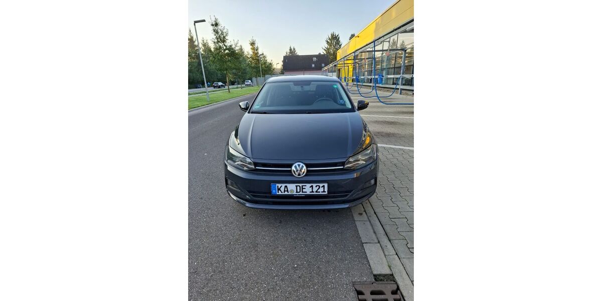 VW Polo 116.055 km 10.599 &euro; Karlsruhe 76131