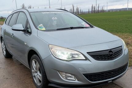Opel Astra 317.800 km 1.999 &euro; Allstedt 06542