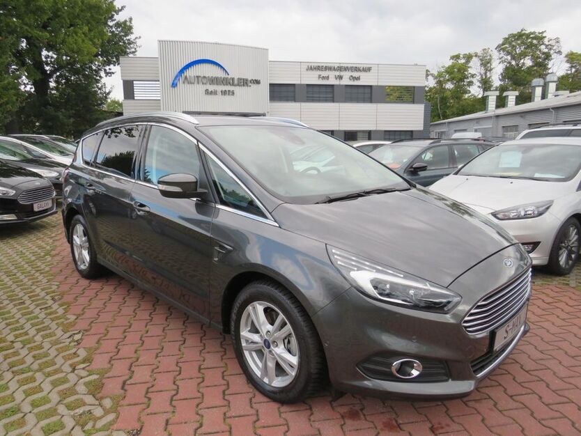 Ford S-Max 123.811 km 16.888 € Nürnberg 90431