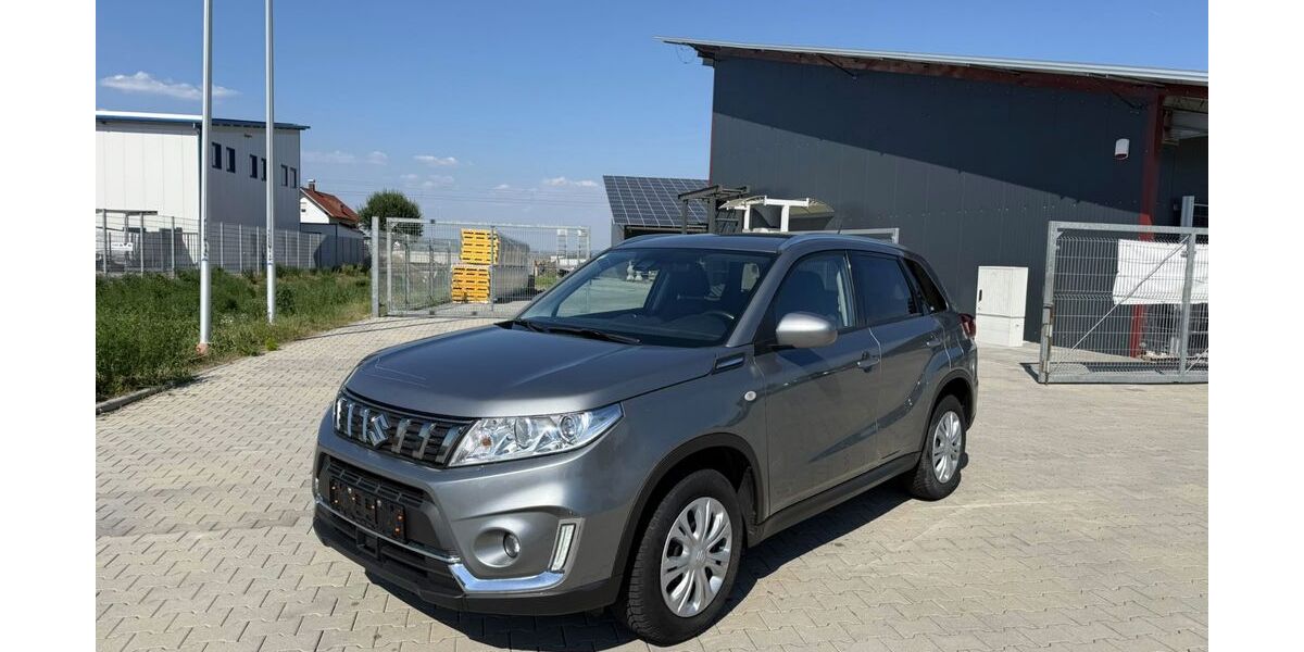 Suzuki Vitara 110.000 km 9.200 &euro; Köfering 93096