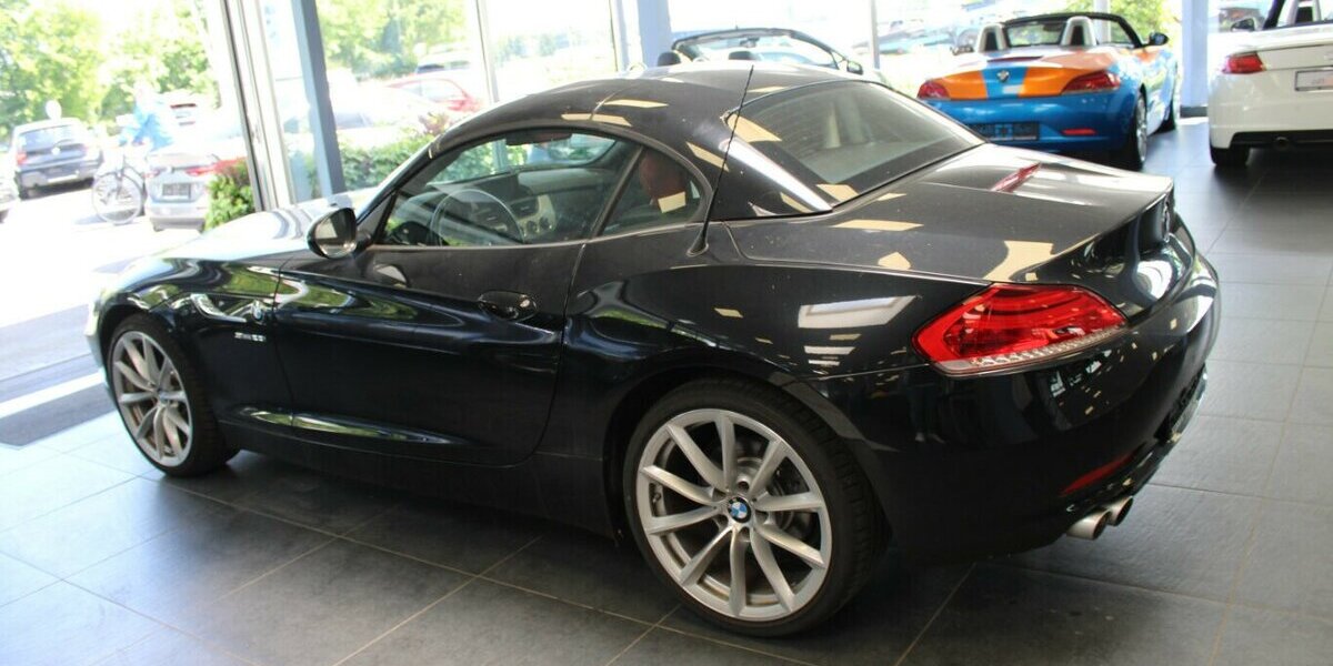 BMW Z4 sDrive28i Aut.- WENIG KM - 10.923 km 27.980 &euro; Euskirchen 53881