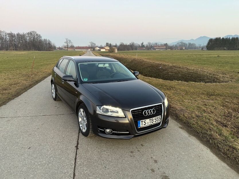 Audi A3 228.000 km 7.500 € Übersee 83236