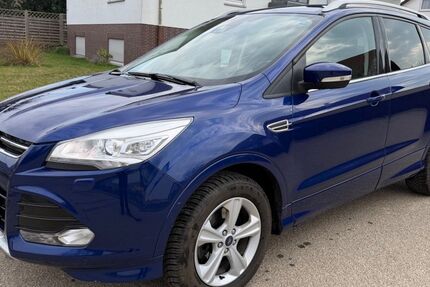 Ford Kuga 134.347 km 9.999 &euro; Freudenberg 97896
