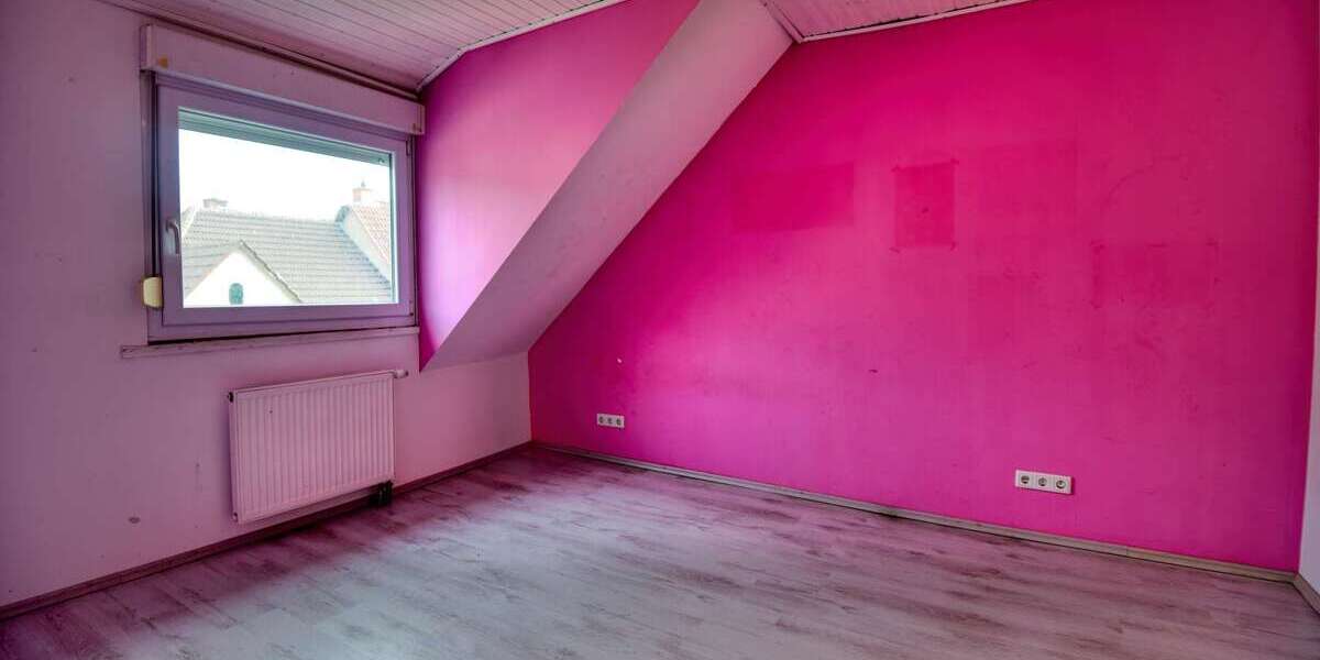 Bezugfsfreie 6 ZKBB mit XL-Panoramaterrasse & Gemeinschaftsgarten Gepflegtes 2FH mit Garage - Etagenwohnung Mannheim Sandhofen | Angebot:26757726