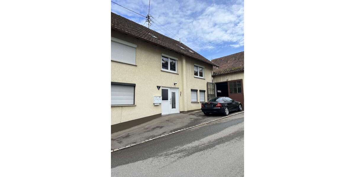 Etagenwohnung Horb am Neckar - 4.5 Zimmer, 113 m&sup2;, 118.000&euro; | Angebot:27022947