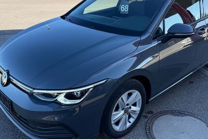 VW Golf 198.000 km 18.000 &euro; Essingen­­­ 73457