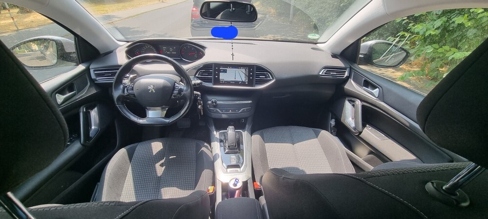 Peugeot 308 SW 171.450 km 10.000 € Hanau 63450