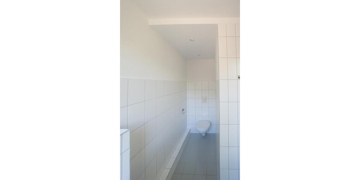 Etagenwohnung Möckern - 4 Zimmer, 100 m&sup2;, 700&euro; | Angebot:24750565