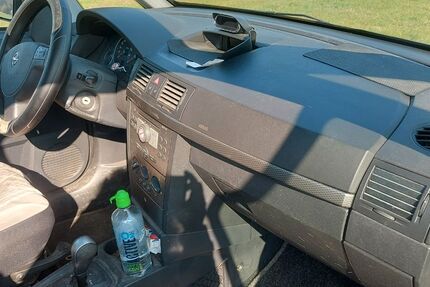 Opel Meriva 165.000 km 2.200 &euro; Witzenhausen 37214