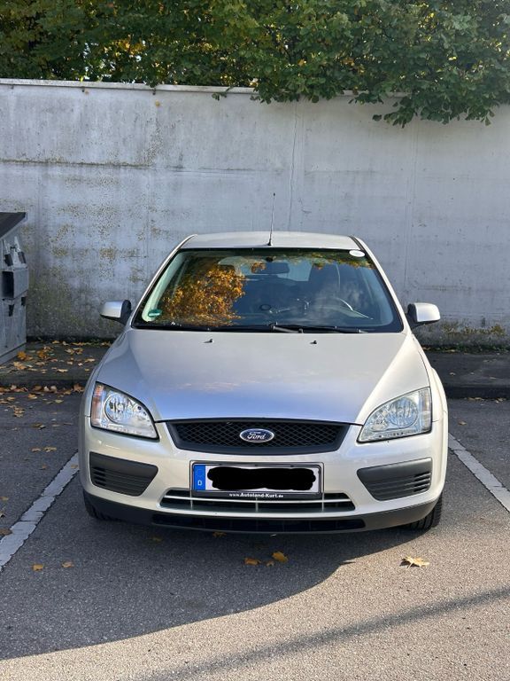 Ford Focus 195.000 km 1.799 € Augsburg 86161