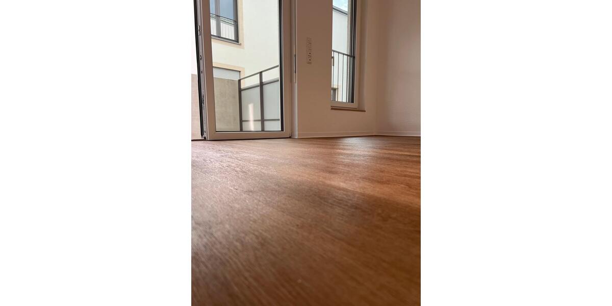 Etagenwohnung Maintal - 1 Zimmer, 34 m&sup2;, 645&euro; | Angebot:26287921