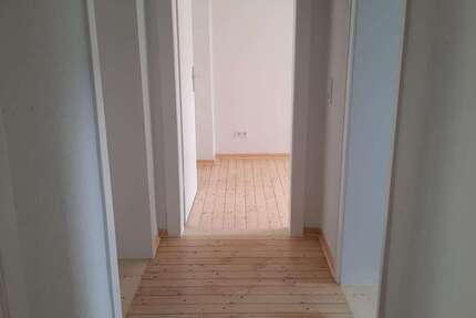 Wohnung Braunschweig Westliches Ringgebiet - 3 Zimmer, 59 m&sup2;, 426&euro; | Angebot:27134759