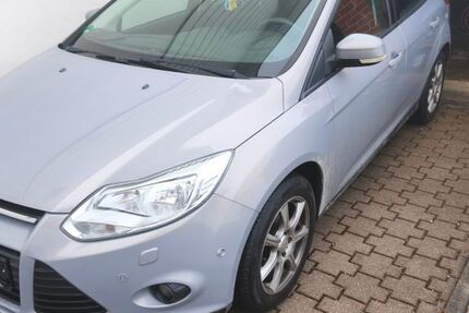 Ford Focus 109.000 km 4.700 &euro; Schaufling 94571