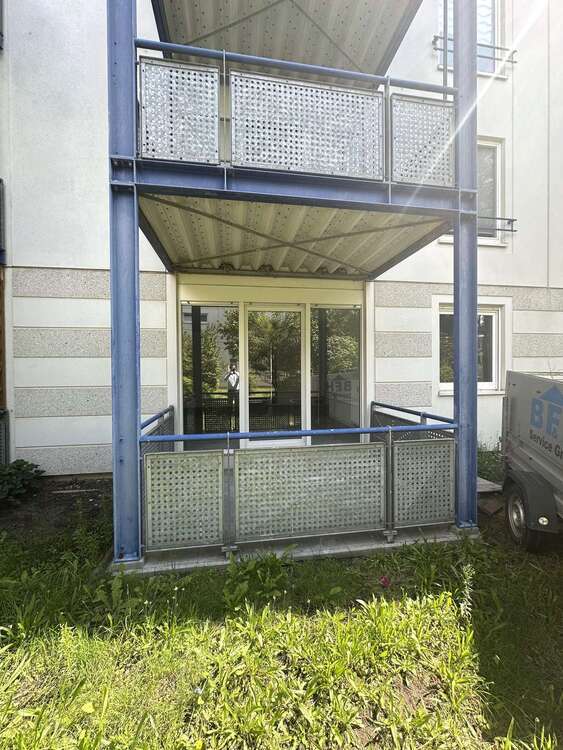 ++ Frisch Sanierte 2-Raumwohnung im blauen Wunder++ 2 zimmer