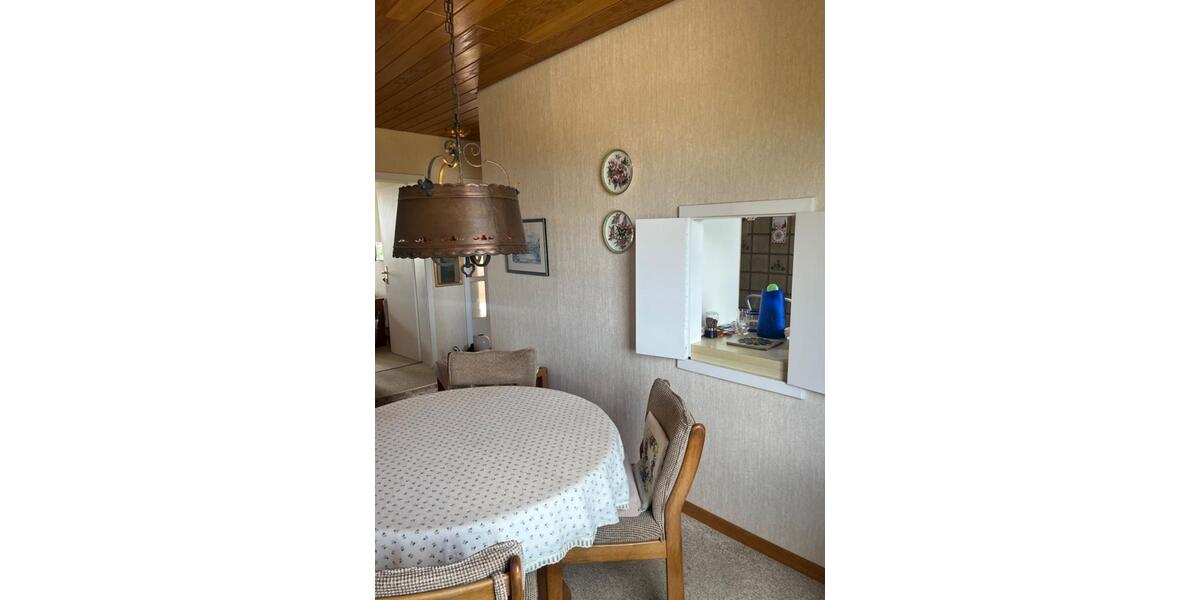 Dachgeschoßwohnung Halstenbek - 4 Zimmer, 93 m&sup2;, 270.000&euro; | Angebot:26855344